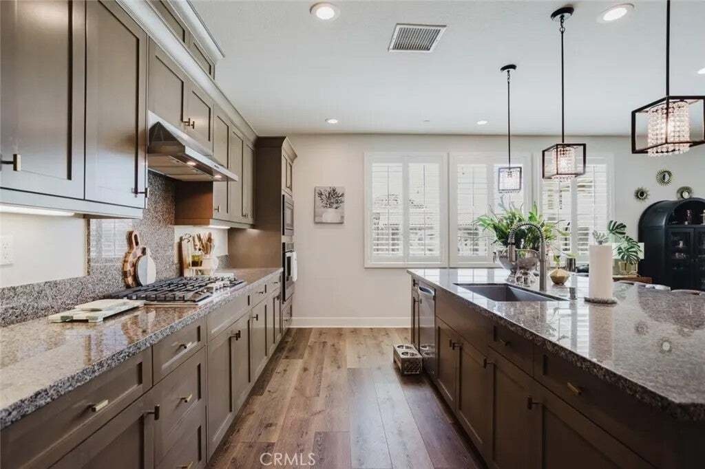House in Santa Clarita, California, United States 5 - 18705921