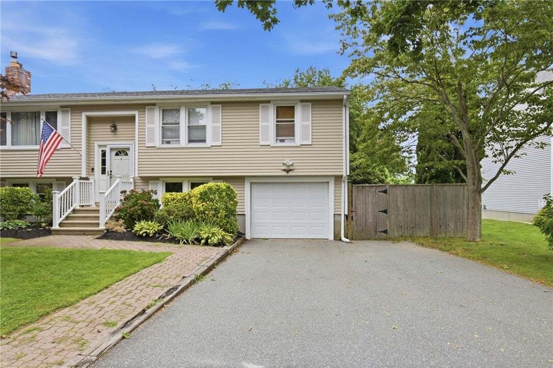 House in Portsmouth, Rhode Island, United States 3 - 18705258