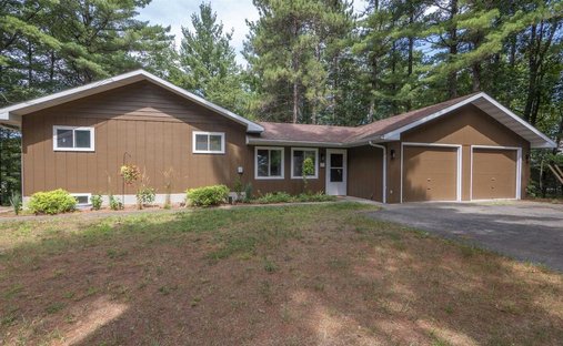 Maison à Wild Rose, Wisconsin, États-Unis 1