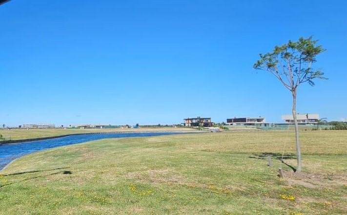 Land in Rincón de Milberg, Buenos Aires Province, Argentina 4 - 18704617