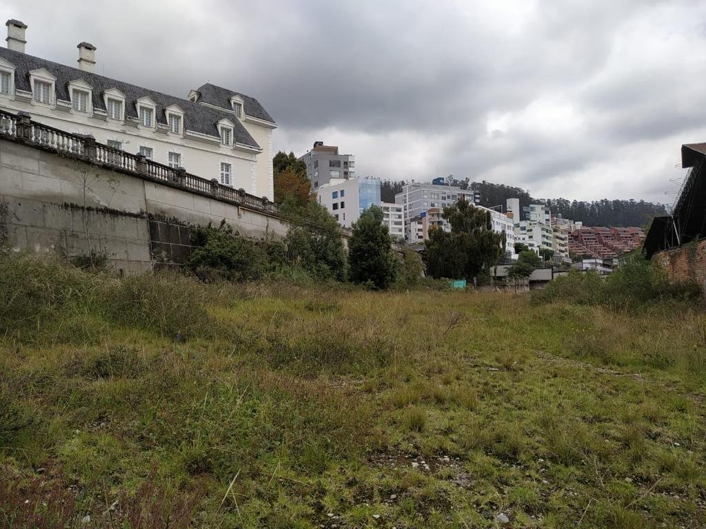 Terreno a Quito, Provincia del Pichincha, Ecuador 4 - 18704663