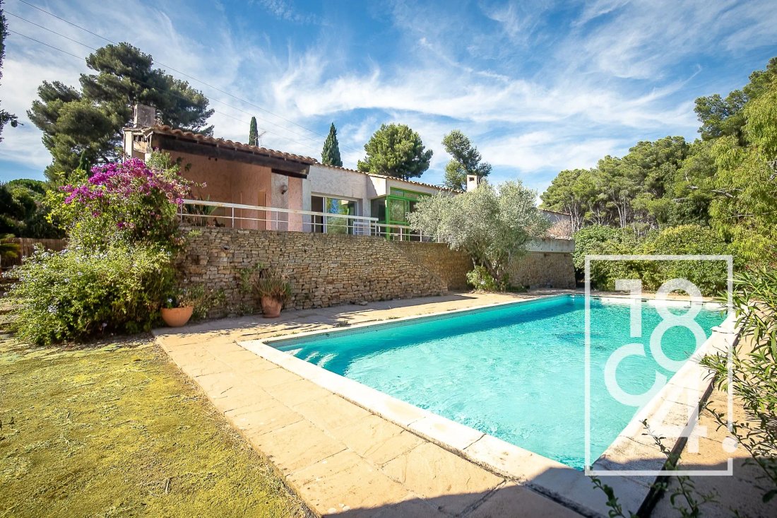 House in Saint-Cyr-sur-Mer, Provence-Alpes-Côte d'Azur, France 2 - 17090658