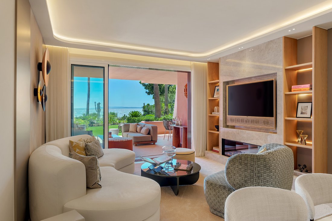 Wohnung in Estepona, Andalusien, Spanien 4 - 18703312
