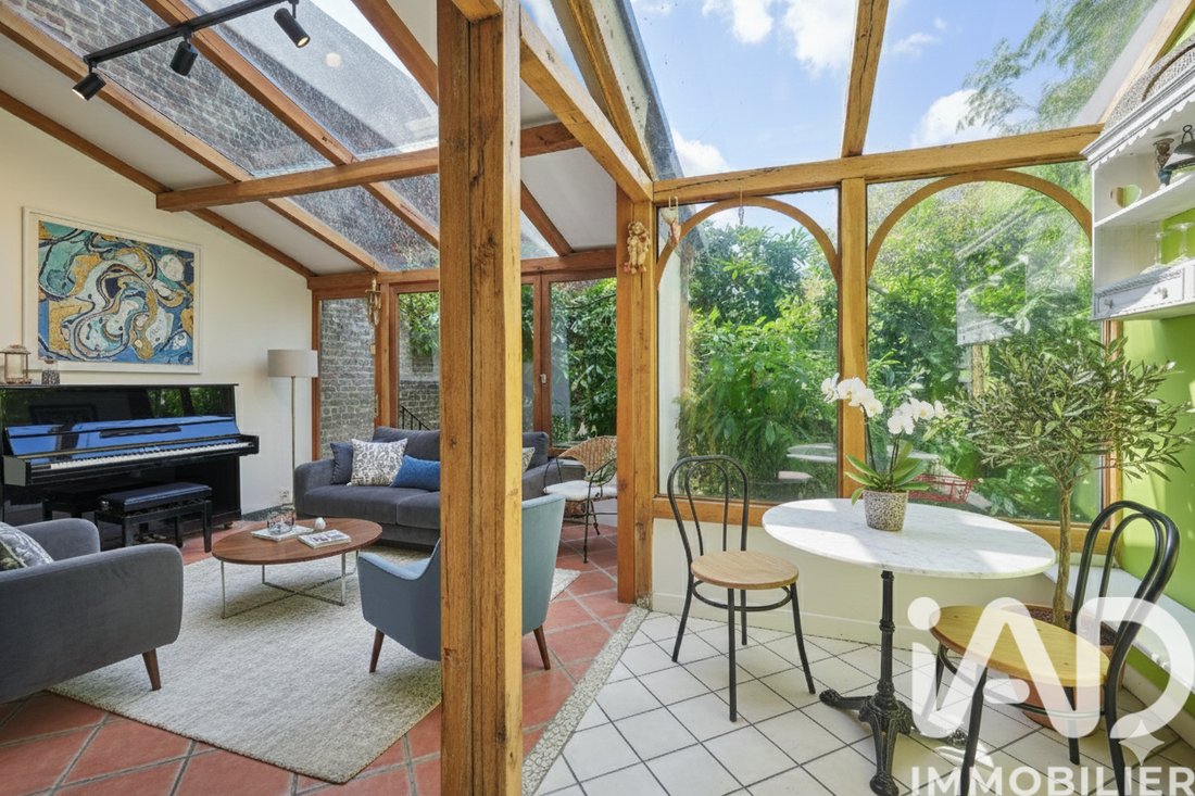 House in Gennevilliers, Ile-de-France, France 1 - 16336166