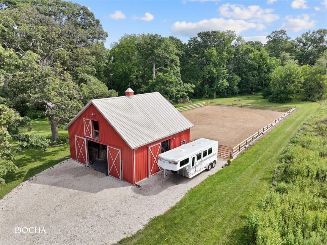 House in Clinton, Illinois, United States 4 - 18711633
