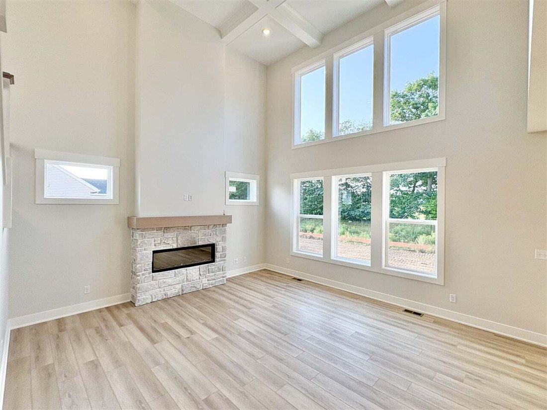 Casa en Byron Center, Míchigan, Estados Unidos 3 - 18308022