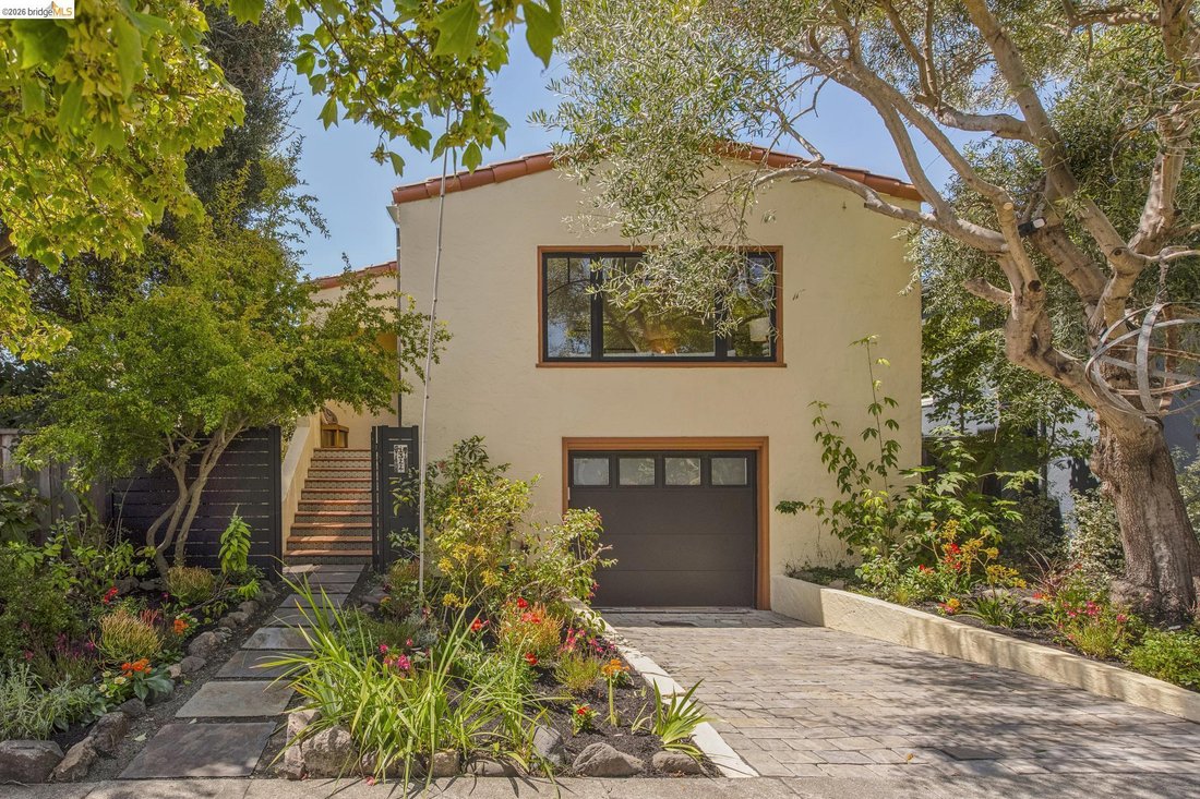 House in Berkeley, California, United States 1 - 18705621