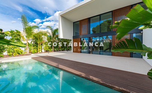 Villa in l'Albir, l'Alfas del Pi, Valencian Community 1