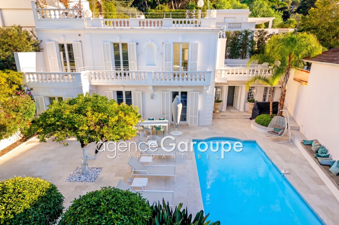 Villa a Antibes, Provenza-Alpi-Costa Azzurra, Francia 1 - 16597700