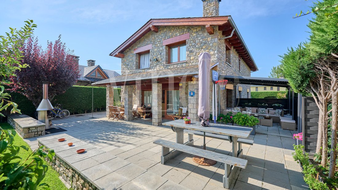House in Puigcerda, Catalonia, Spain 1 - 18706852