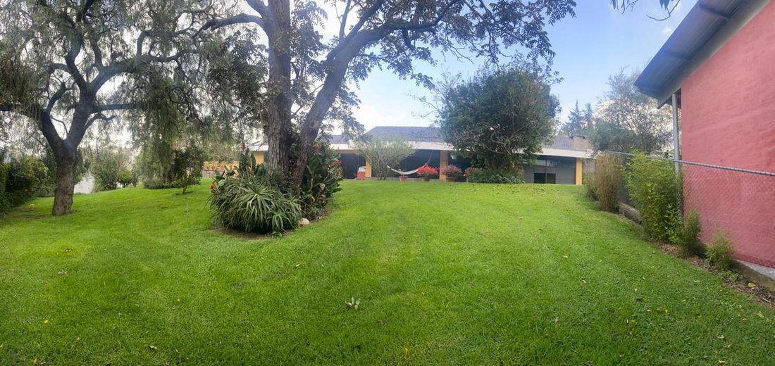 House in Quito, Pichincha, Ecuador 2 - 18704675