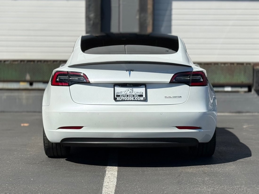 Sedan in Kent, WA, United States 4 - 18713206