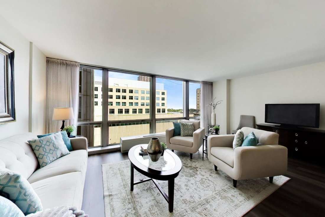 Condo in Chicago, Illinois, United States 3 - 18709356