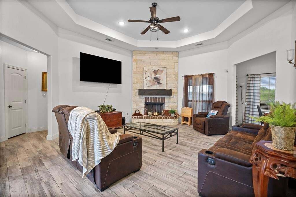 House in Red Oak, Texas, United States 5 - 18706701