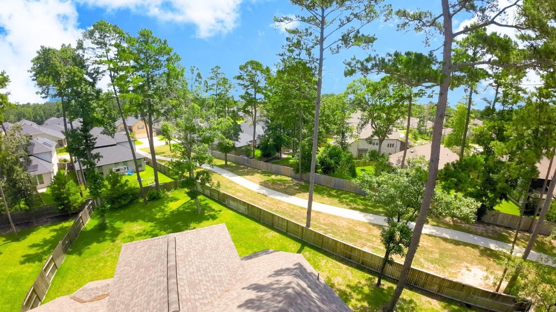 House in Conroe, Texas, United States 5 - 18708878