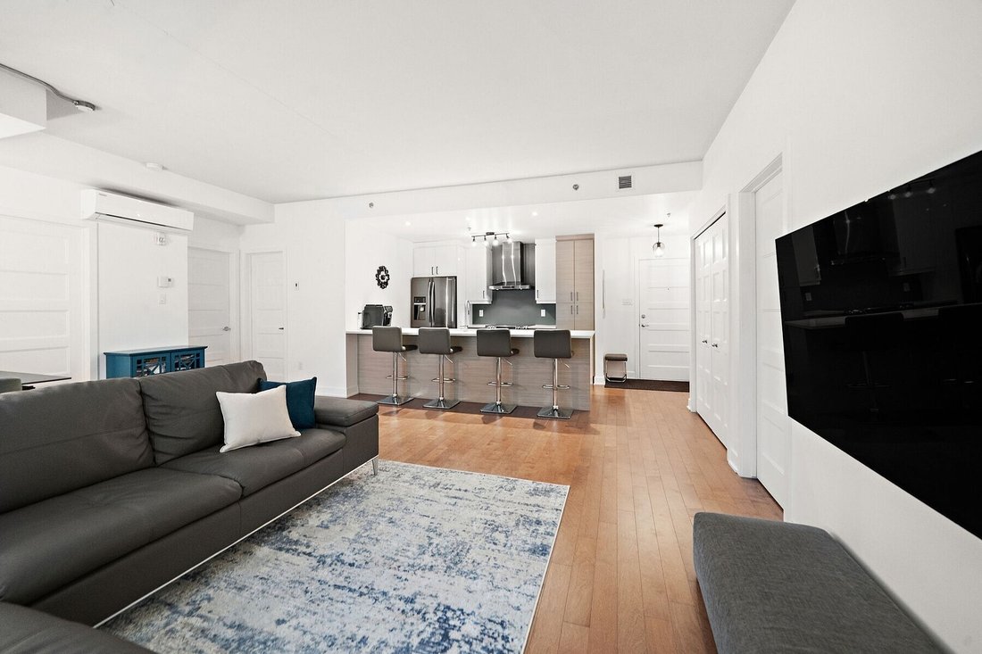 Condo in Montréal, Quebec, Canada 4 - 18704854