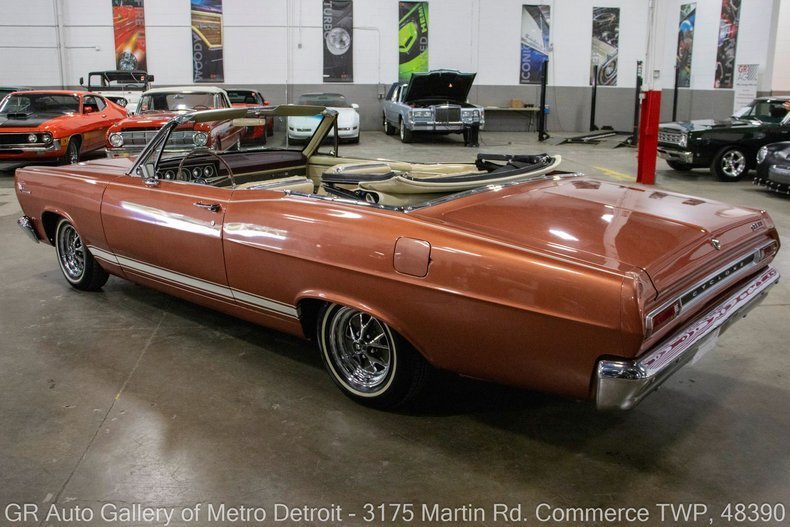 "The Man's Car" in Commerce Twp, United States 5 - 18708936