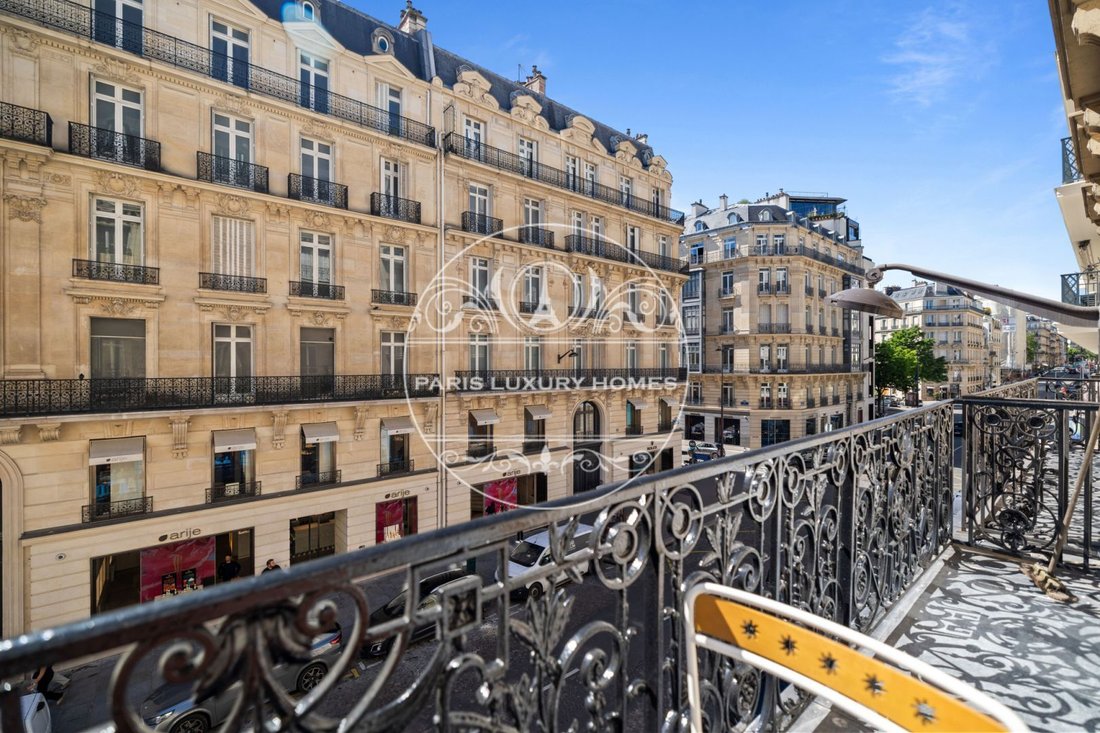 Apartment in Saint Gervais, Paris 4e Arrondissement, Paris 5 - 18709093
