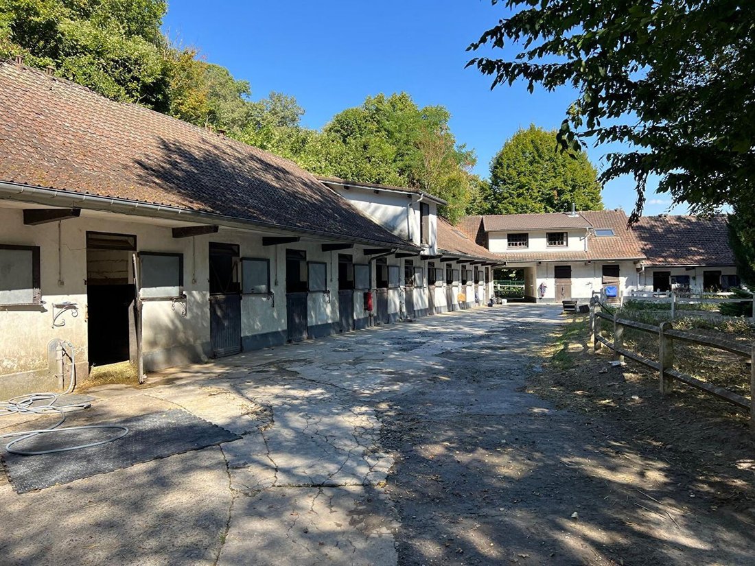 House in Ouest, Lamorlaye, France 1 - 18707092