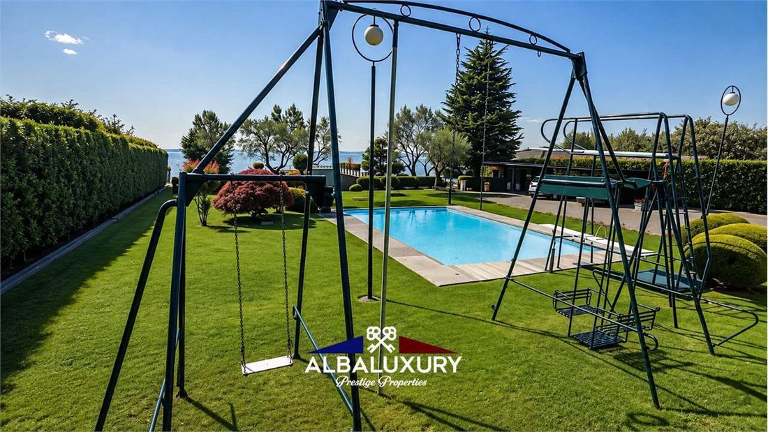 Villa in Moniga del Garda, Lombardy, Italy 3 - 16605970