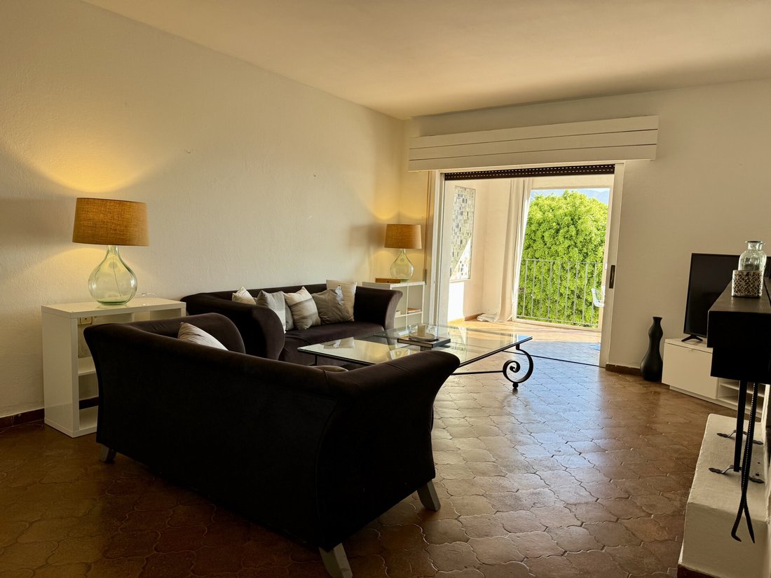 Apartamento en Playa Puerto Banús, Marbella, España 2 - 18708553