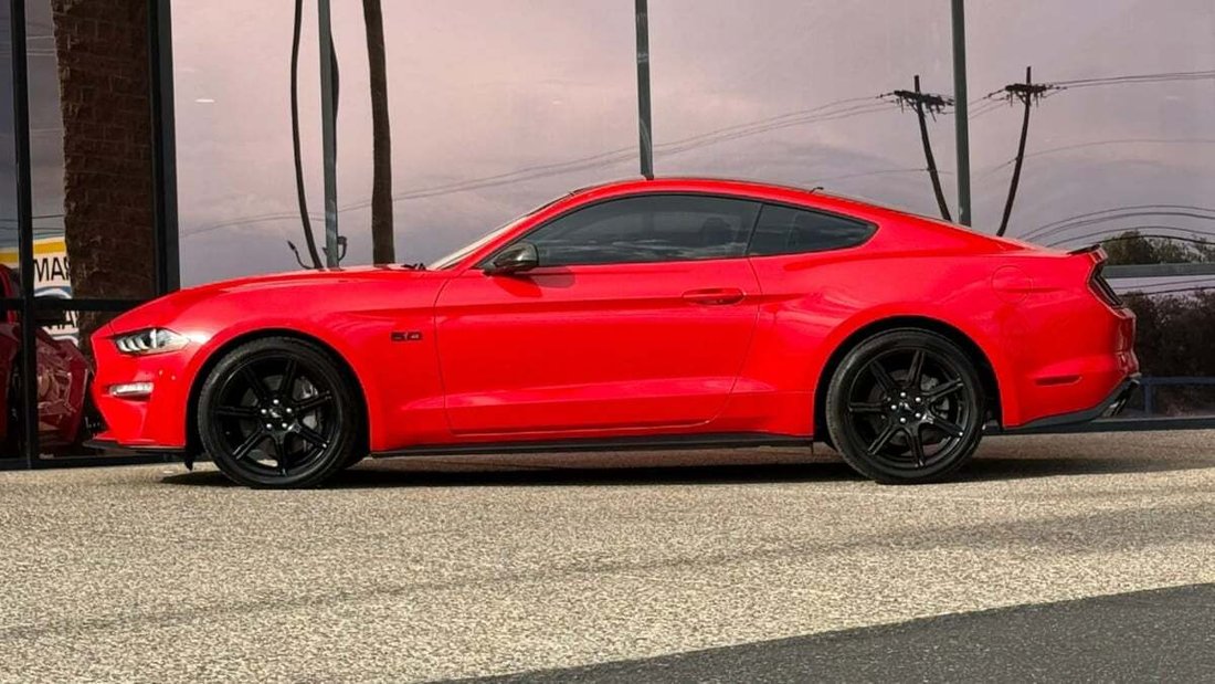 Coupe in Tucson, AZ, United States 5 - 18713241
