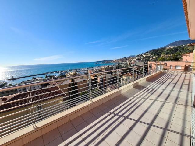 Apartment in Menton, Provence-Alpes-Côte d'Azur, France 1 - 15689912