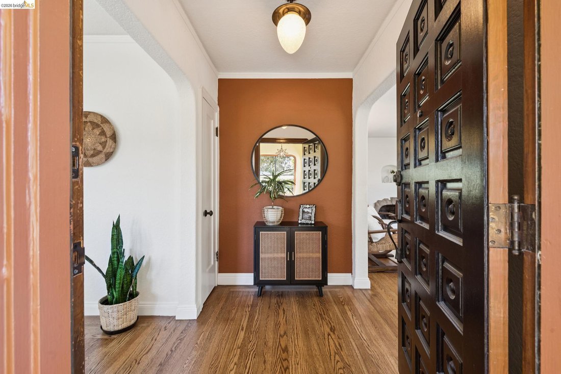 House in Berkeley, California, United States 3 - 18705621