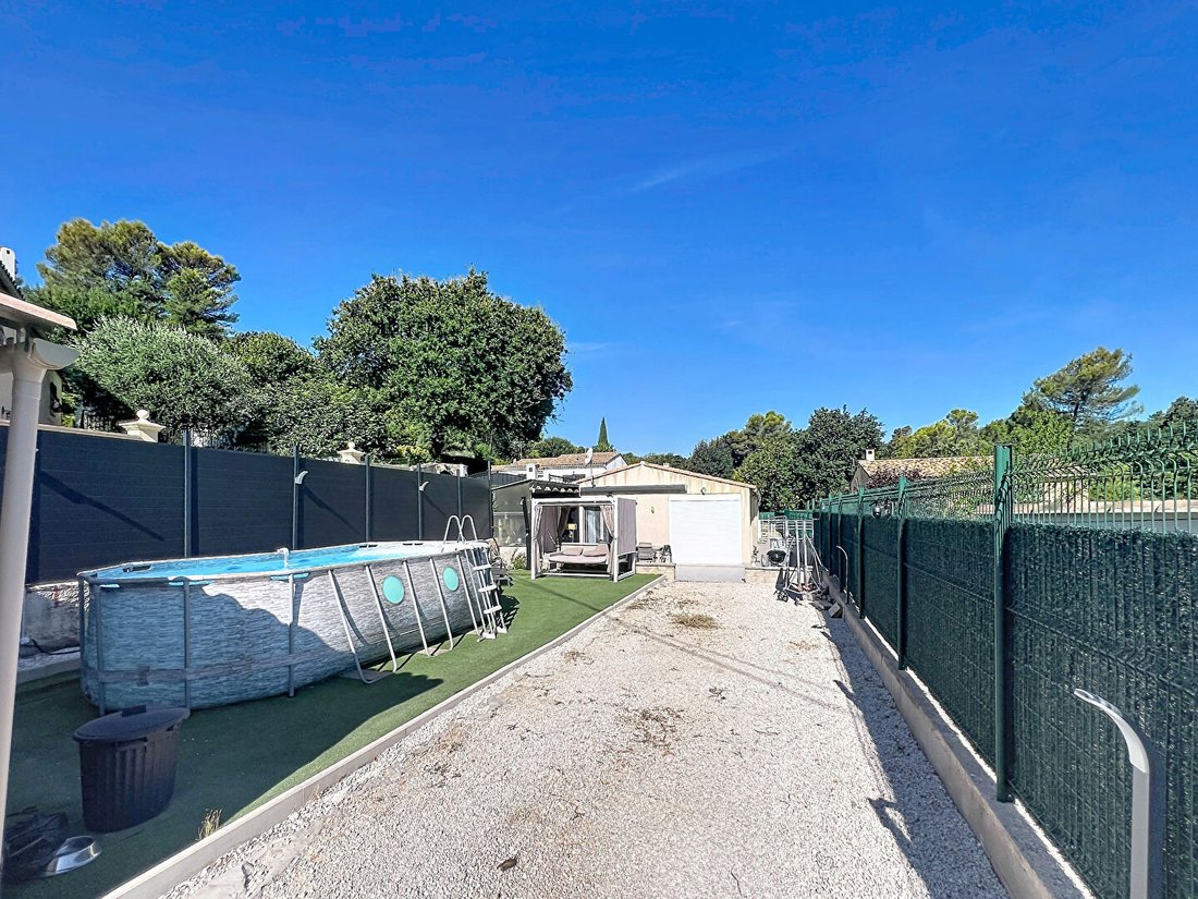 Villa in Saint-Savournin, Provence-Alpes-Côte d'Azur, France 2 - 18704582