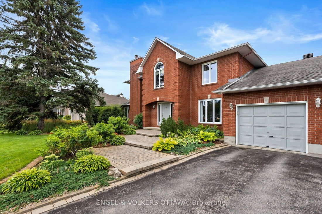 House in Ottawa, Ontario, Canada 3 - 18706976