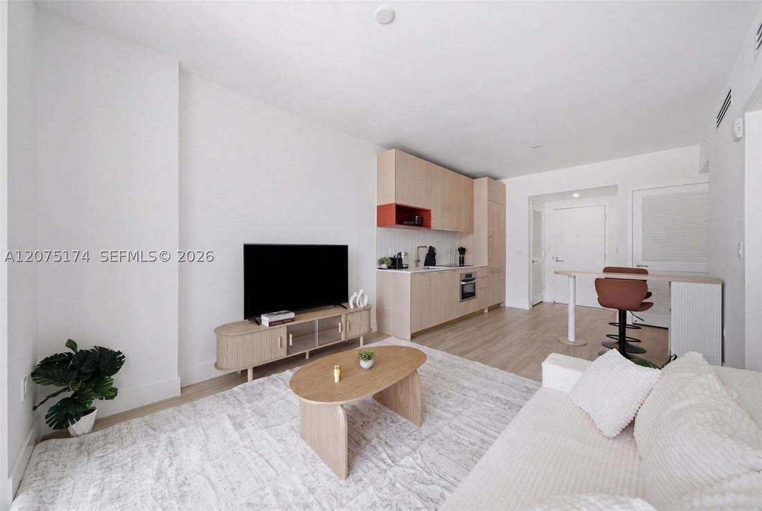Condo in Miami, Florida, United States 5 - 18706043