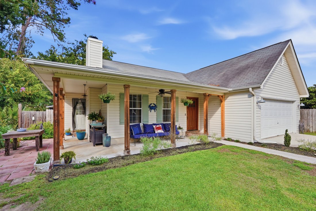 House in Savannah, Georgia, United States 3 - 18702749