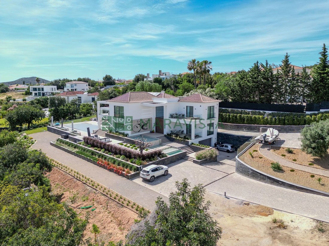 Villa in Loule (Sao Clemente), Algarve, Portugal 2 - 18704735