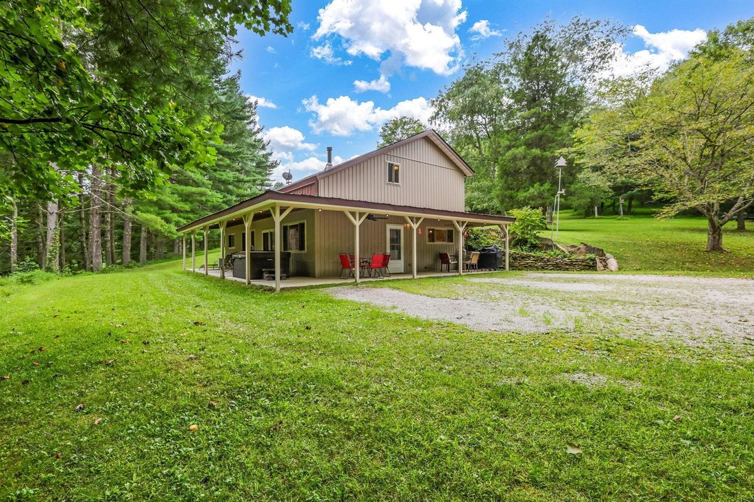 House in Logan, Ohio, United States 3 - 18705388