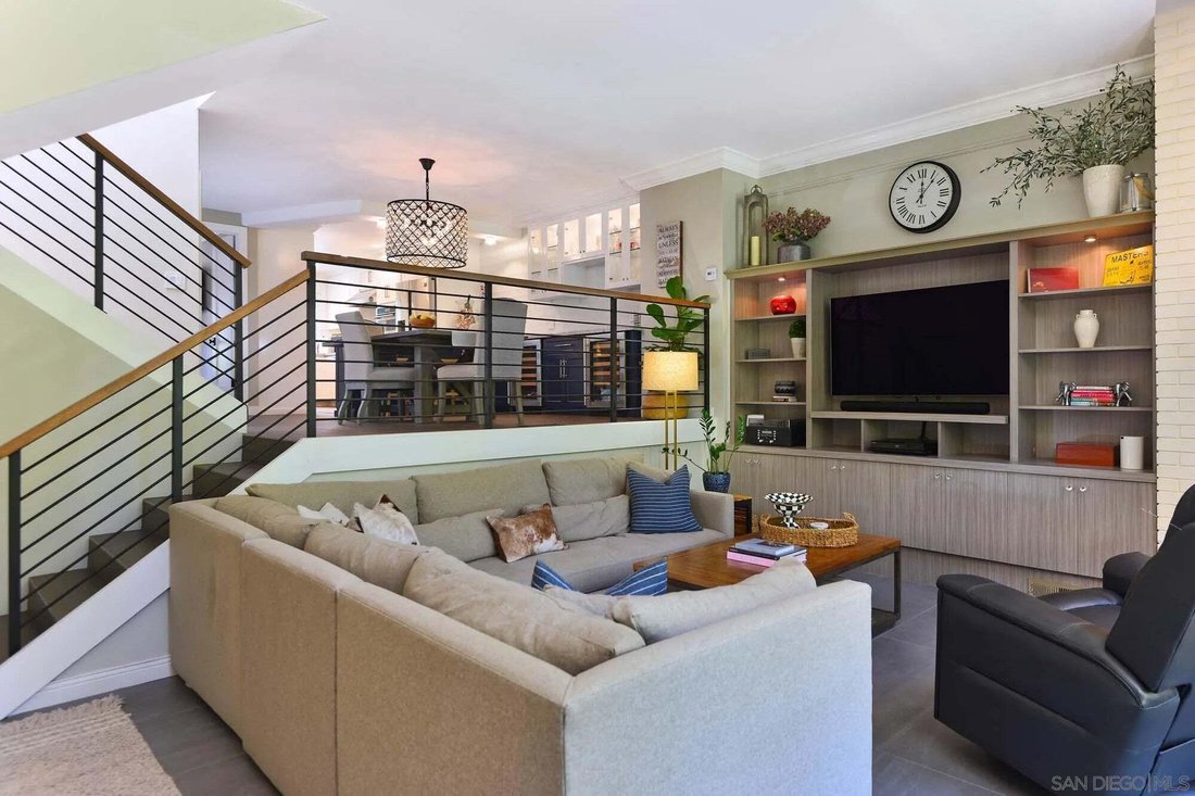 Townhouse in San Diego, California, United States 5 - 18705899