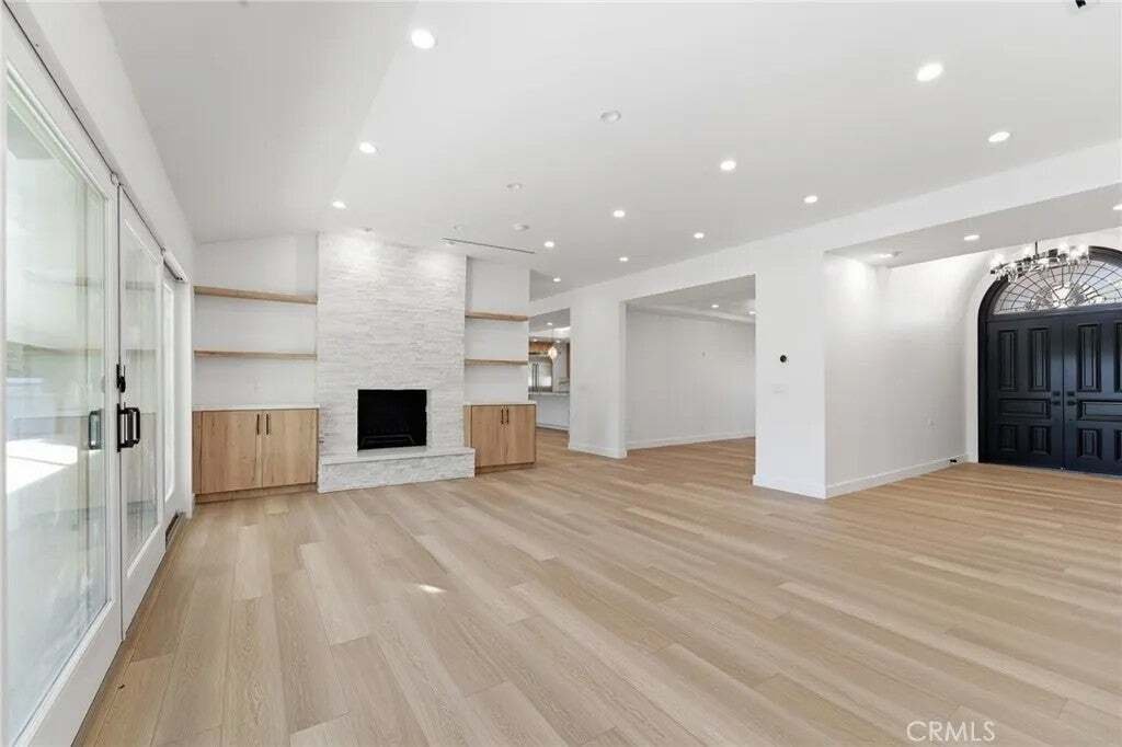 House in Los Angeles, California, United States 4 - 18703212