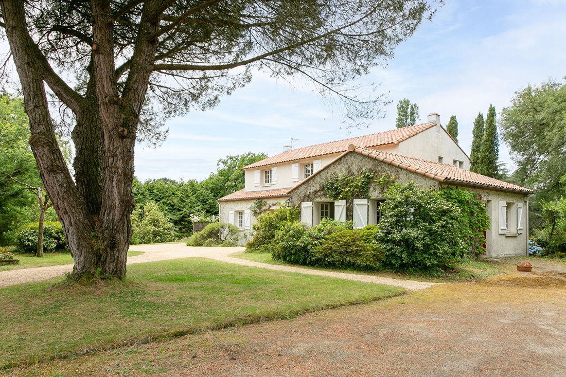 Villa in Getigne, Pays de la Loire, France 5 - 18709591