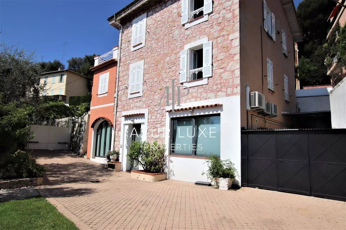 Villa in Beaulieu-sur-Mer, Provence-Alpes-Côte d'Azur, France 2 - 15768481