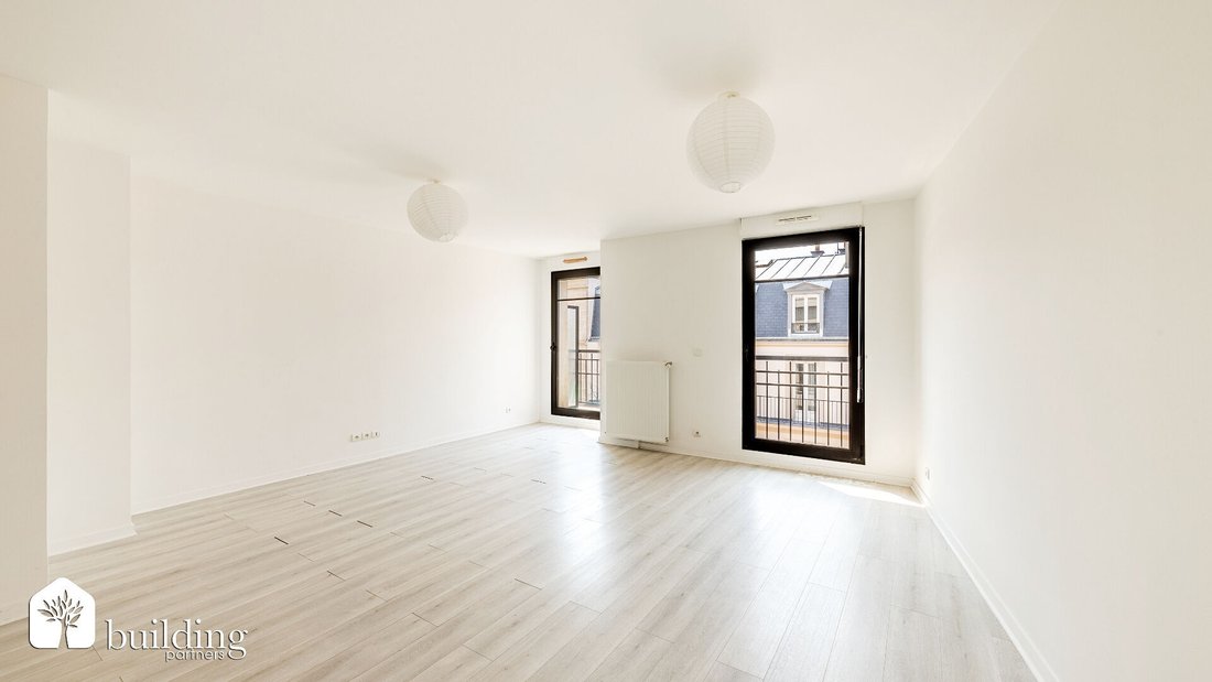 Apartment in Hôtel de Ville-Planchette, Levallois-Perret, France 3 - 18709247