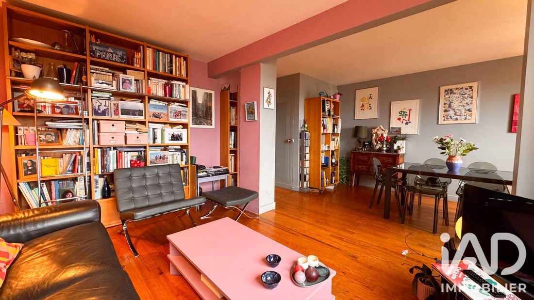 Apartment in Plateau Ouest, Suresnes, France 2 - 18710149