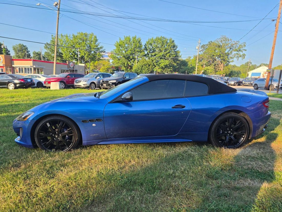 Cabriolet in Raleigh, NC, United States 4 - 18707606