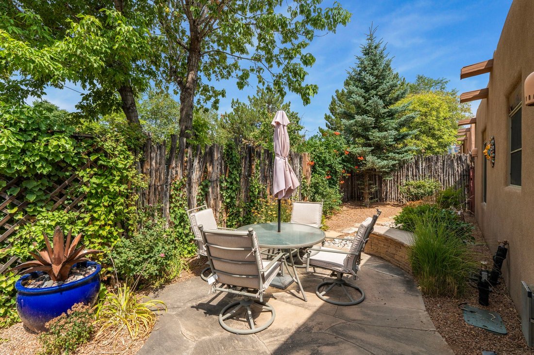 Condo in Santa Fe, New Mexico, United States 2 - 18709061