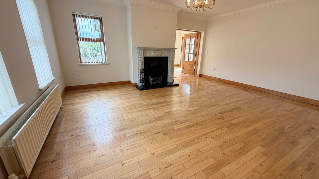 House in Causeway Coast and Glens District, Northern Ireland 5 - 18703963