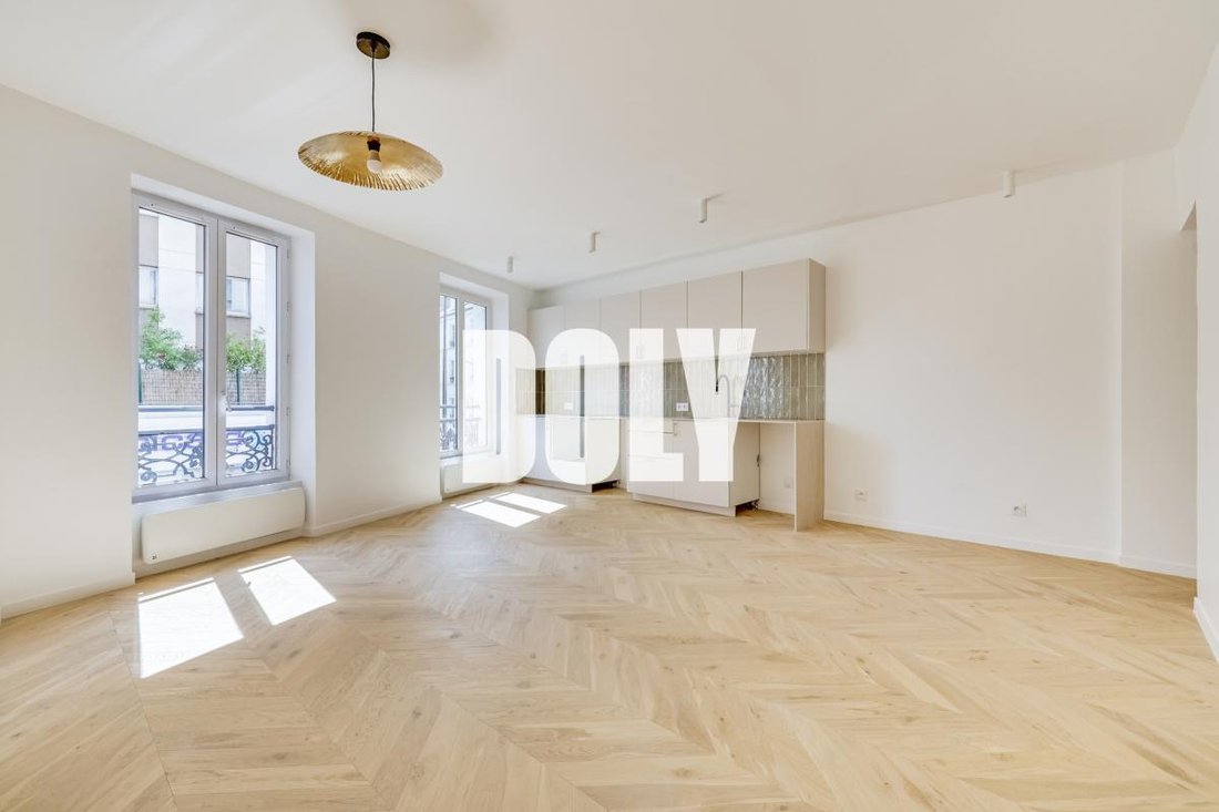 Apartment in Gambetta, Paris 20e Arrondissement, Paris 1 - 18710069