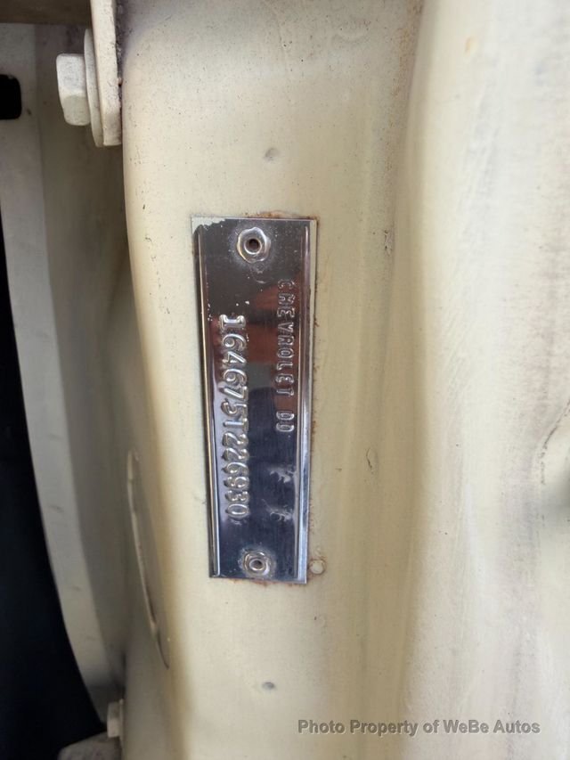 Chevrolet Impala in Calverton, NY, United States 5 - 18711312