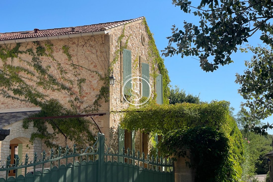 Villa in Uzès, Occitania, France 2 - 18703930