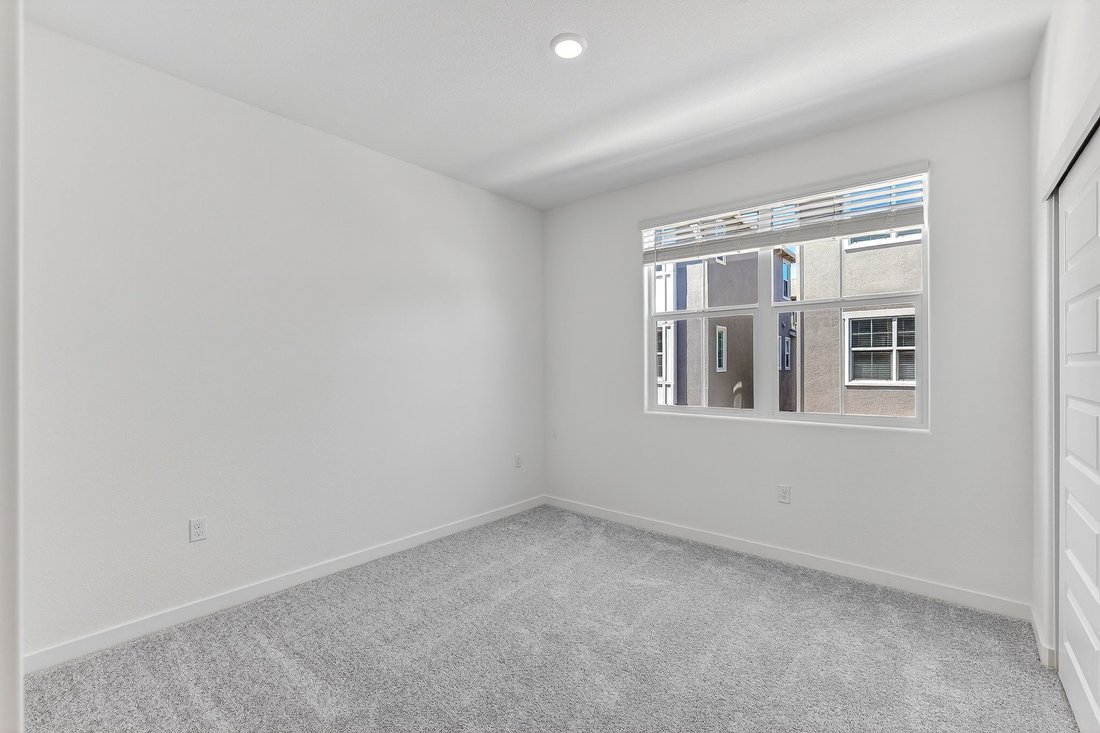House in Galt, California, United States 3 - 18224005