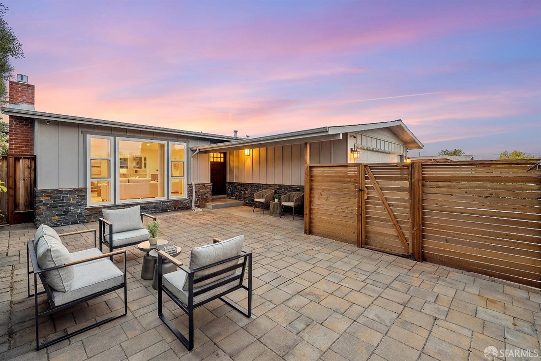 House in San Mateo, California, United States 3 - 18705052