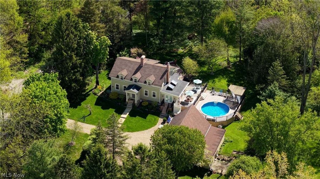 Casa a Akron, Ohio, Stati Uniti 2 - 18705753