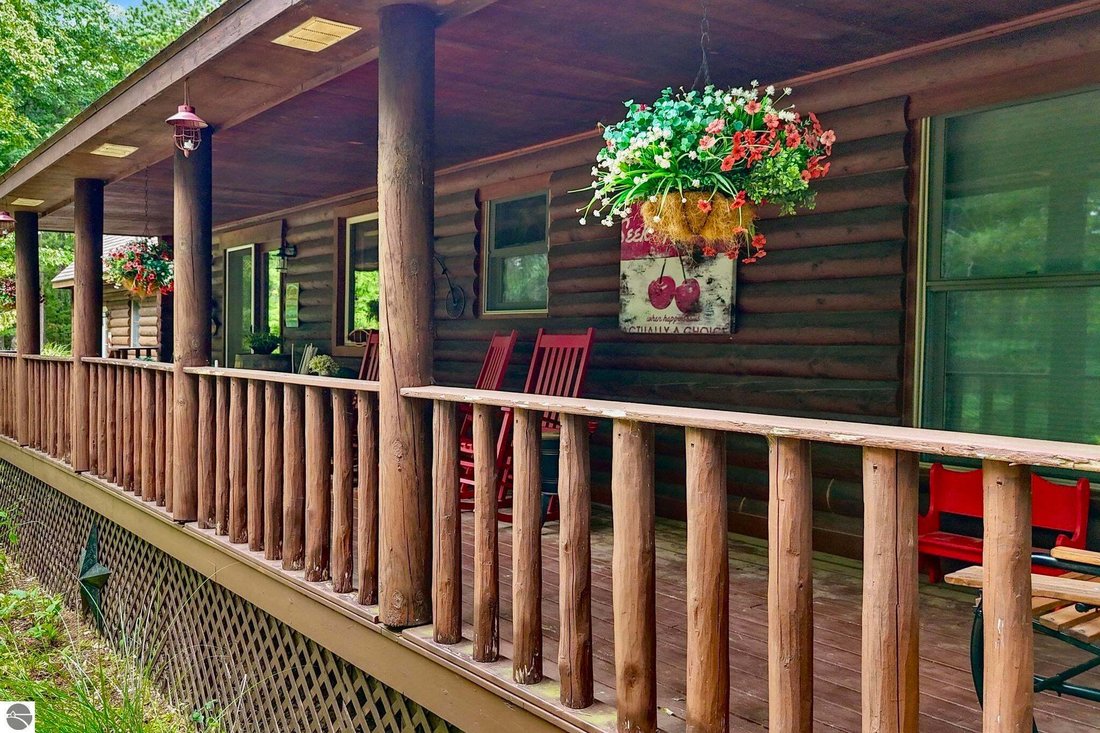 House in Traverse City, Michigan, United States 3 - 18705154